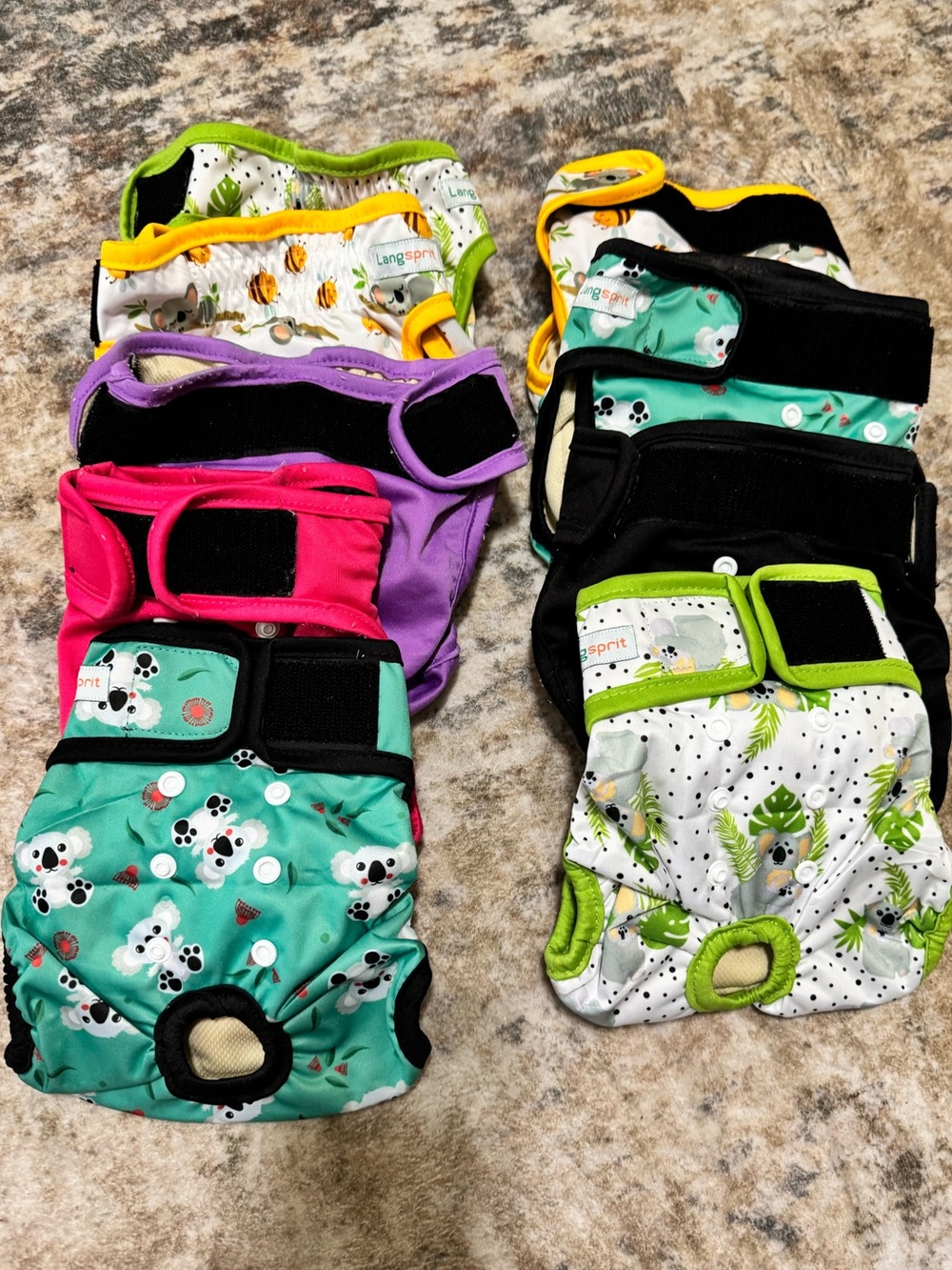 Langsprit Washable Reusable Female Dog Diapers (9 )No Leak Absorbent Adjustable